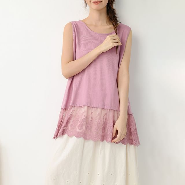 Crewneck Lace Panel Sleeveless Top