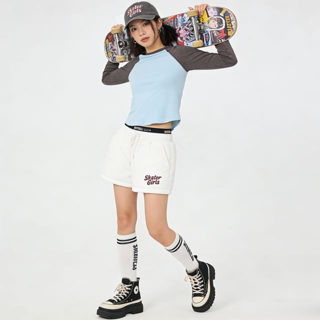 Raglan Crewneck Long Sleeve T-Shirt