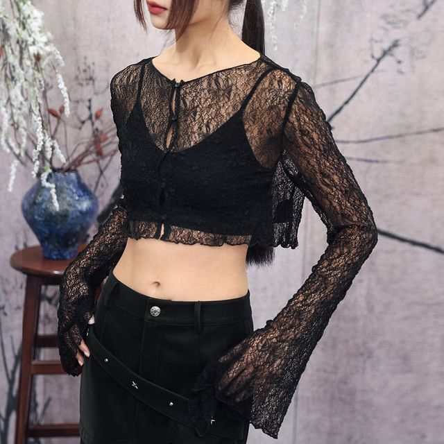 Long Sleeve V-Neck Plain Button Lace Crop Top