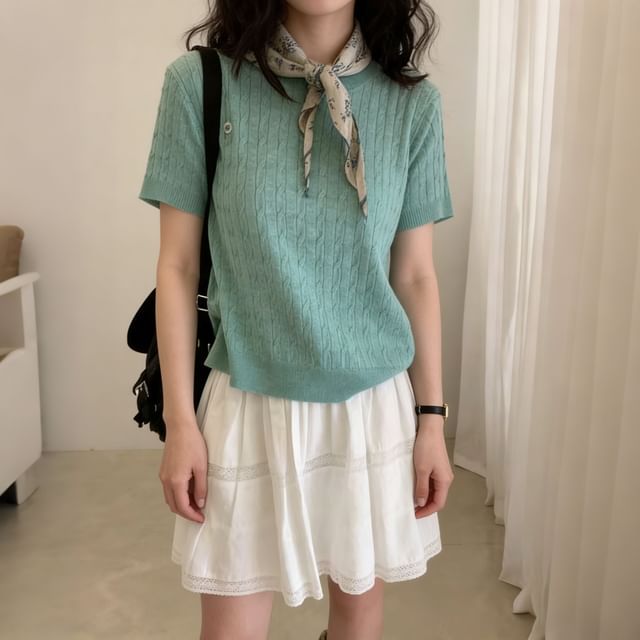 Short-Sleeve Crewneck Plain Knit Top