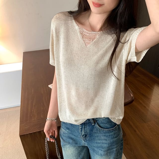 Distressed V-Neck Knit Top Short Sleeve