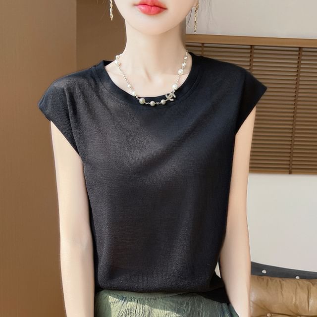 Cap Sleeve Crew Neck Basic Tee