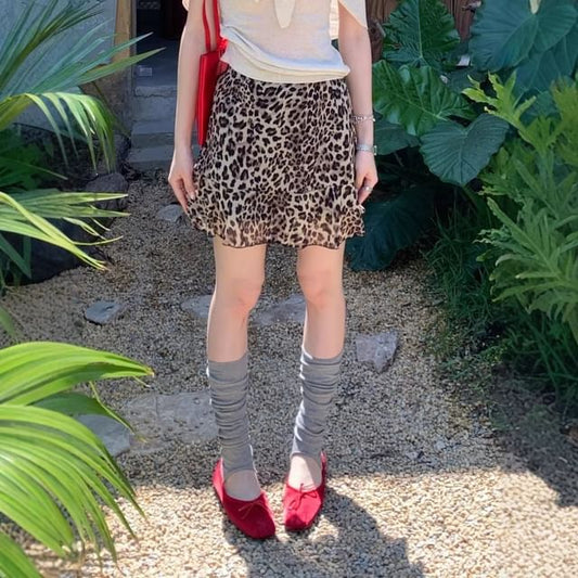 Mid Waist Leopard Print Mini Skirt