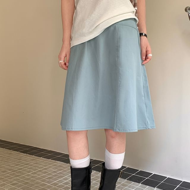 Mid Waist Plain A-Line Skirt
