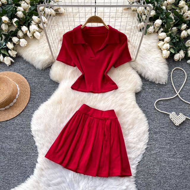Set: Short-Sleeve V-Neck Plain Crop Polo Shirt + Mid Rise Mini Pleated Skirt