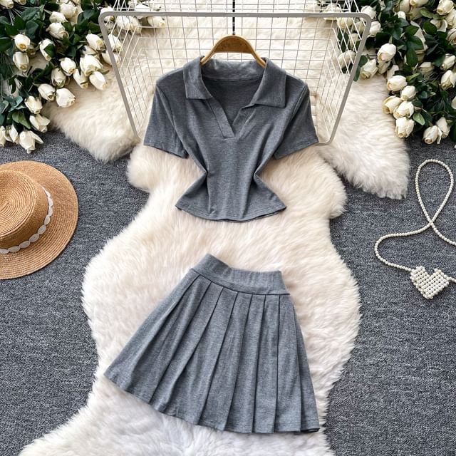 Set: Short-Sleeve V-Neck Plain Crop Polo Shirt + Mid Rise Mini Pleated Skirt