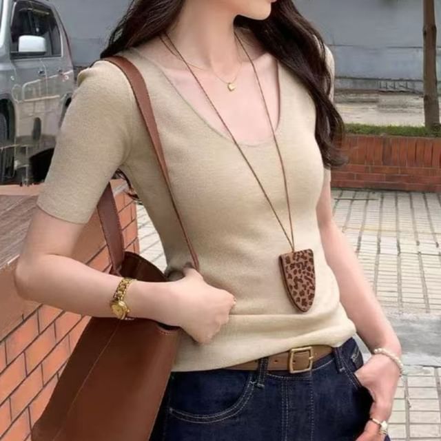Scoop Neck Knit Top -