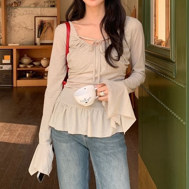 Ruched Halter-Neck Long-Sleeve Ruffle-Hem Tee