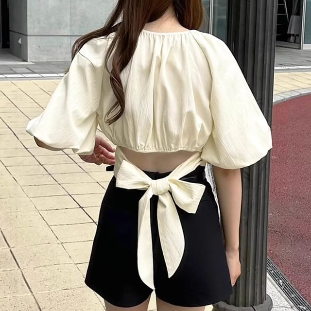 Puff Elbow Sleeve Scoop Neck Crop Top