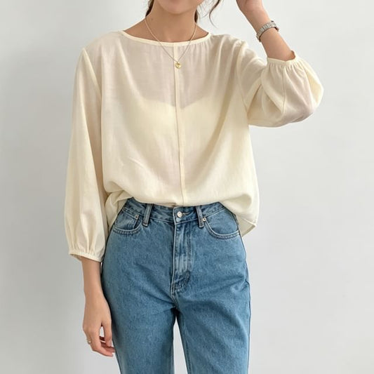 3/4 Sleeve Round Neck Top with Back Slit Detail