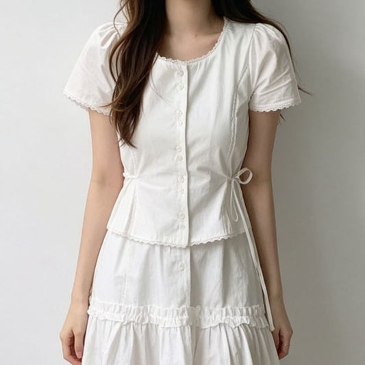 Casual Lace-Trim Round Neck Tee with Short Sleeves