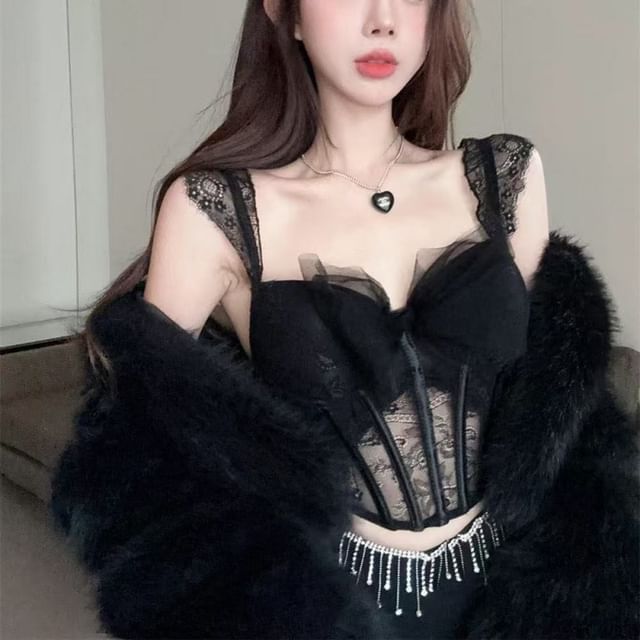 Sleeveless Lace Bra Top / Thongs / Set