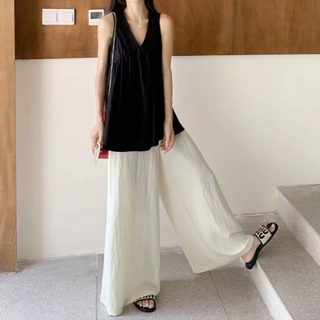 Maternity V-Neck Sleeveless Top and Wide Leg Pants Set