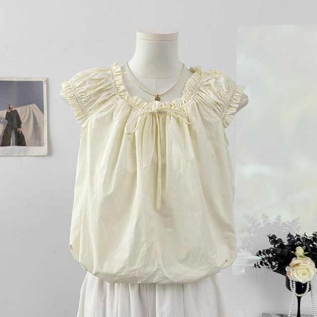 Off-Shoulder Frill Trim Bubble Hem Crop Blouse