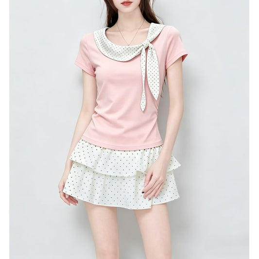 Short Sleeve Polka Dot Panel Knotted Slim-Fit T-Shirt