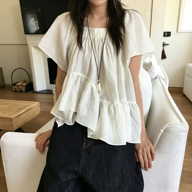 Asymmetrical Ruffle Hem Square Neck Short Sleeve Blouse
