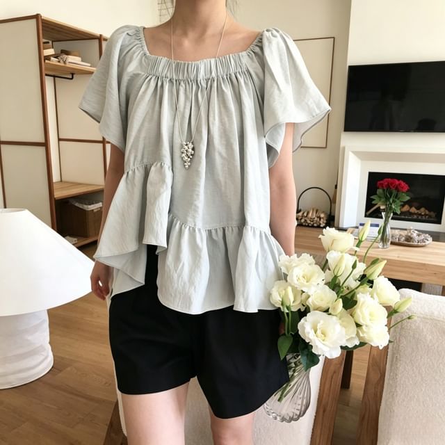 Asymmetrical Ruffle Hem Square Neck Short Sleeve Blouse