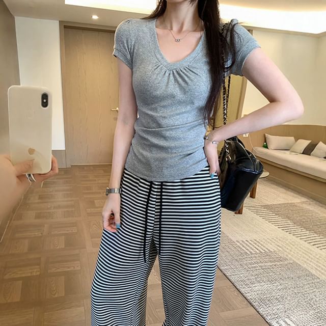 Ruched V-Neck Short-Sleeve Tee