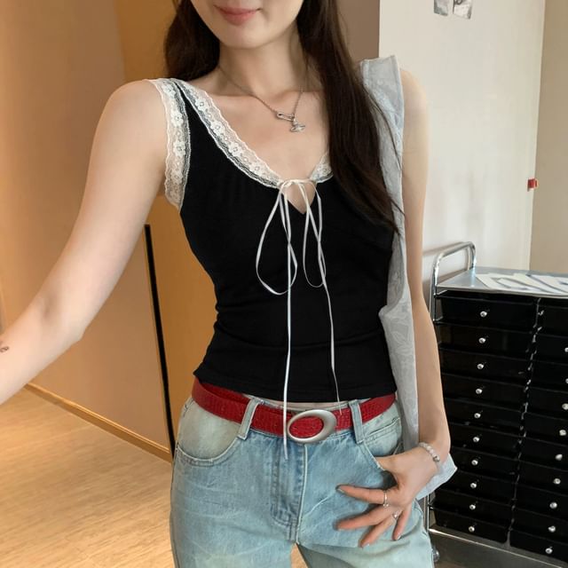 Lace Trim V-Neck Sleeveless Top