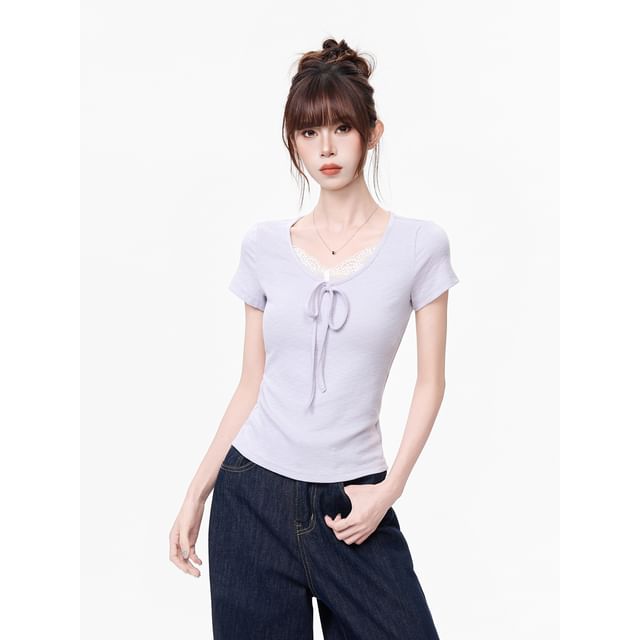 Lace Trim V-Neck Short-Sleeve Top