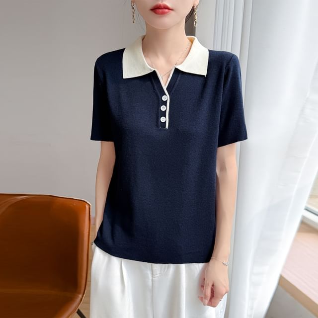 Two-Tone Button Collared Knit Short Sleeve Top