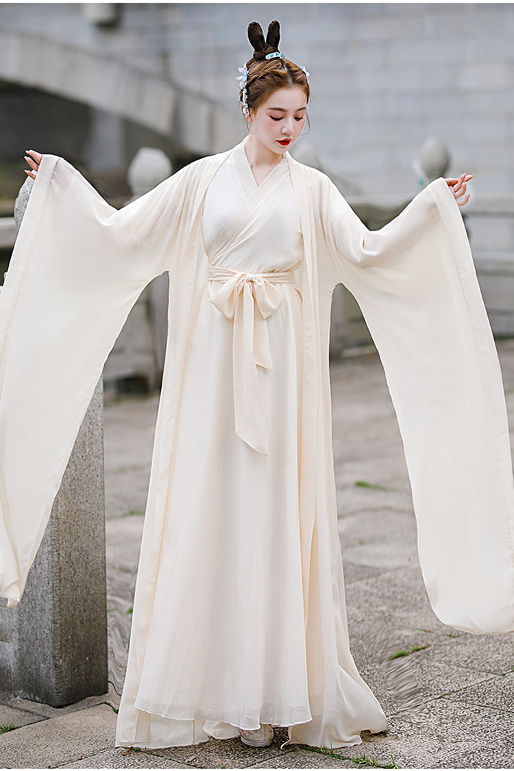 Elegant Chang'E Hanfu Dress with Wide Sleeves Classic Ancient Costume