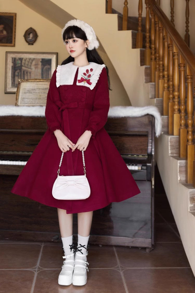Slim Sweet Lolita Coat with Tulip Puff Sleeves and Embroidery