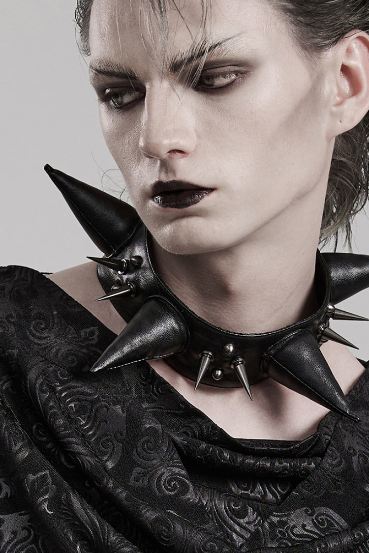 Men's Steampunk Pointed Choker with Cracked Leather and Metal Nail Decoration