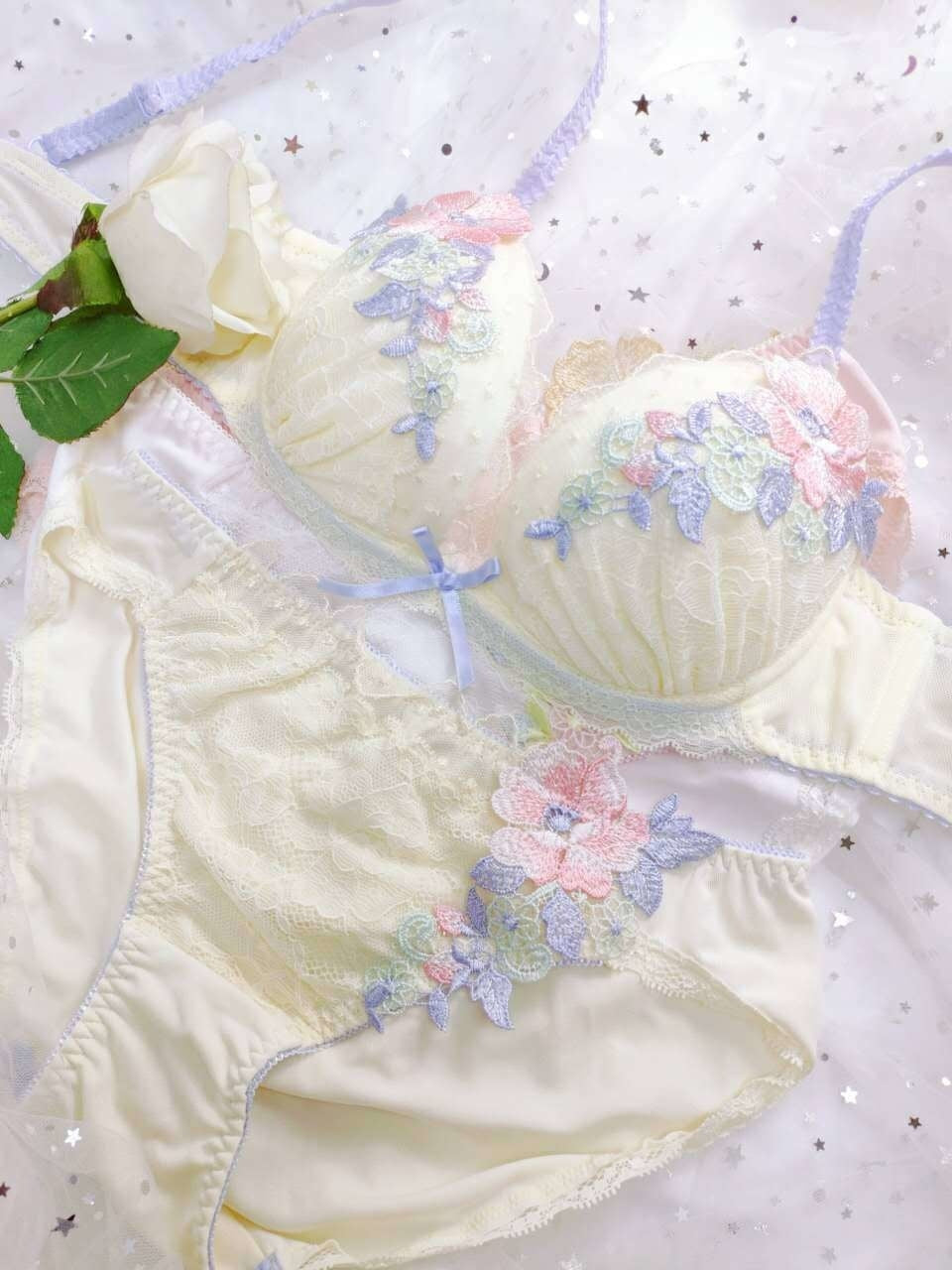 Candy Floral Lingerie Set - angel, angelcore, angelic, bra, bralette
