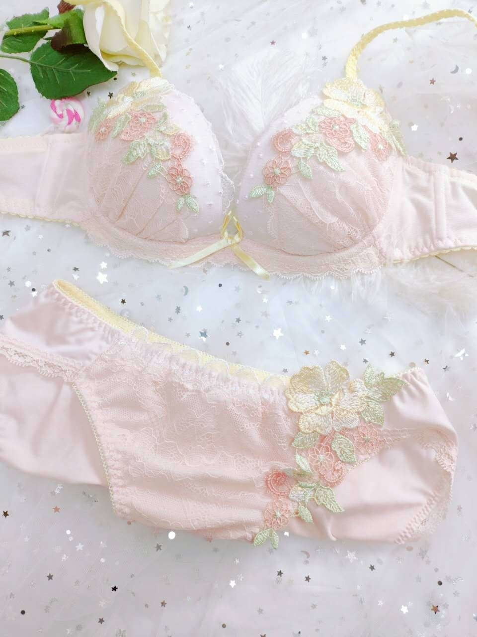 Candy Floral Lingerie Set - angel, angelcore, angelic, bra, bralette