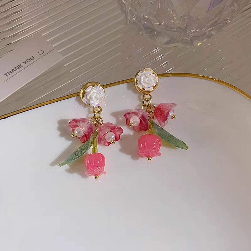 Trendy Dangling Rose Earrings