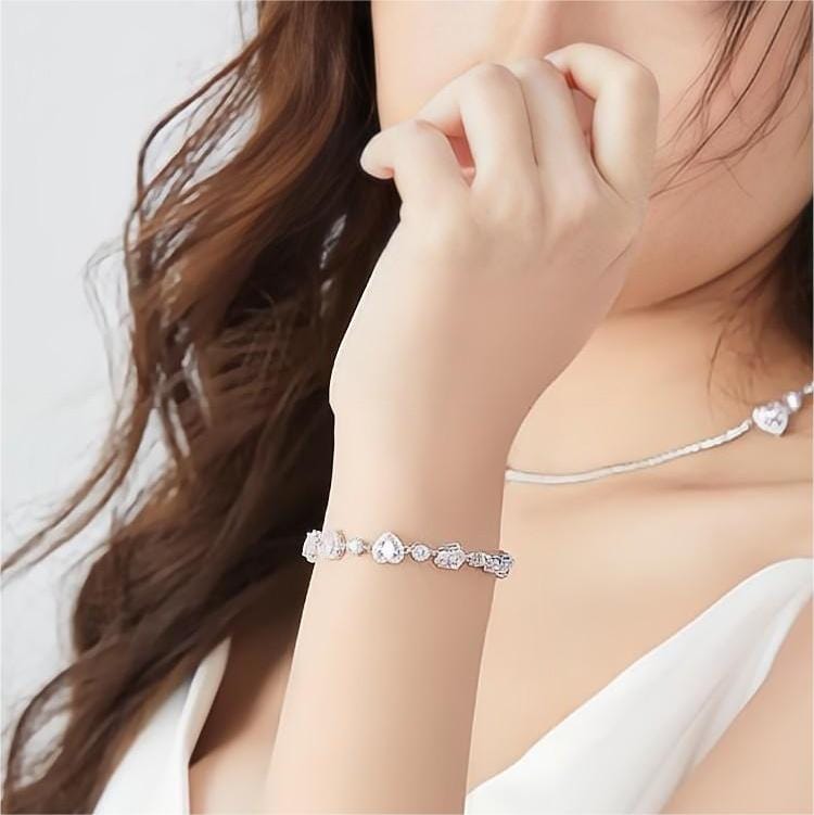 Bracelet coeur en cristal rose tendance et chic