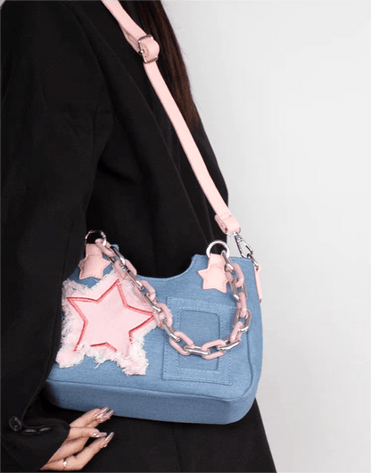 Sac bandoulière en denim avec chaîne en acrylique et étoile rose