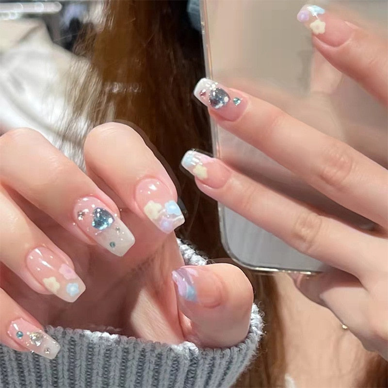 Clear glittery press on nails - beauty - fake nails - kawaii - press