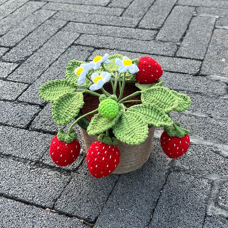 Crochet strawberry plants - berries - bonsai - crochet - home decor - decoration