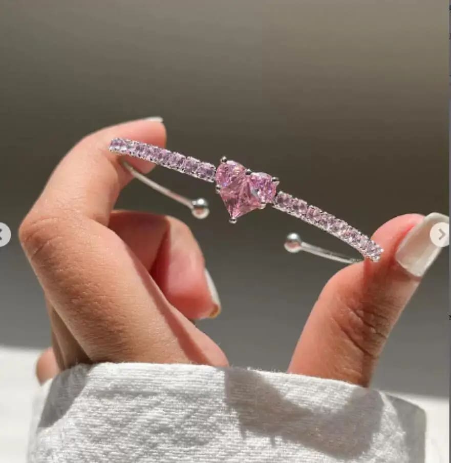 Kawaii crystal heart lovecore bangle bracelet pink princess fairycore