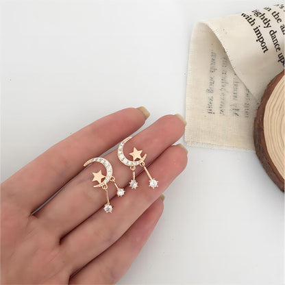 Boucles d'oreilles pendantes élégantes en forme d'étoile et de lune