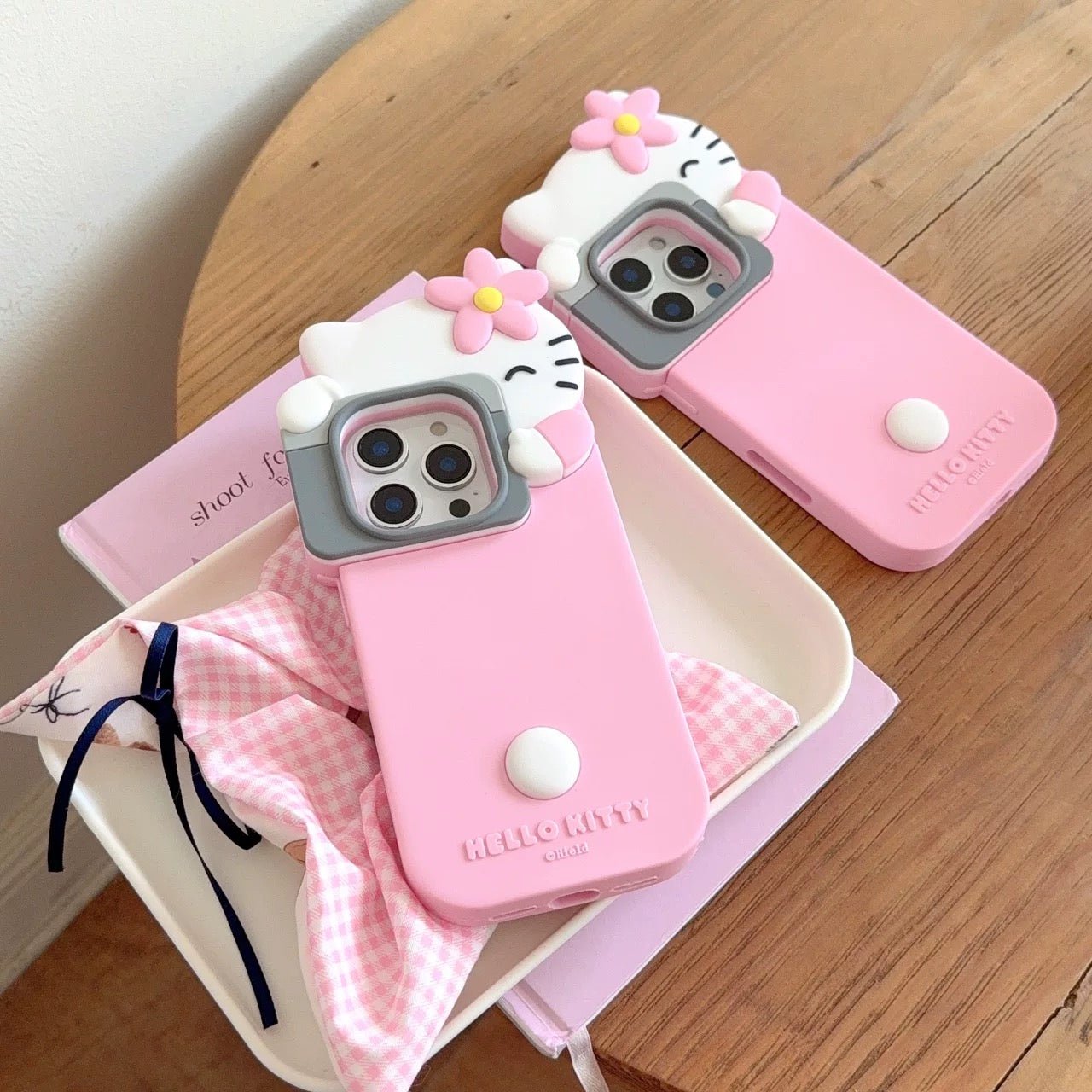 iPhone Photo Hello Kitty Taking Cute Case