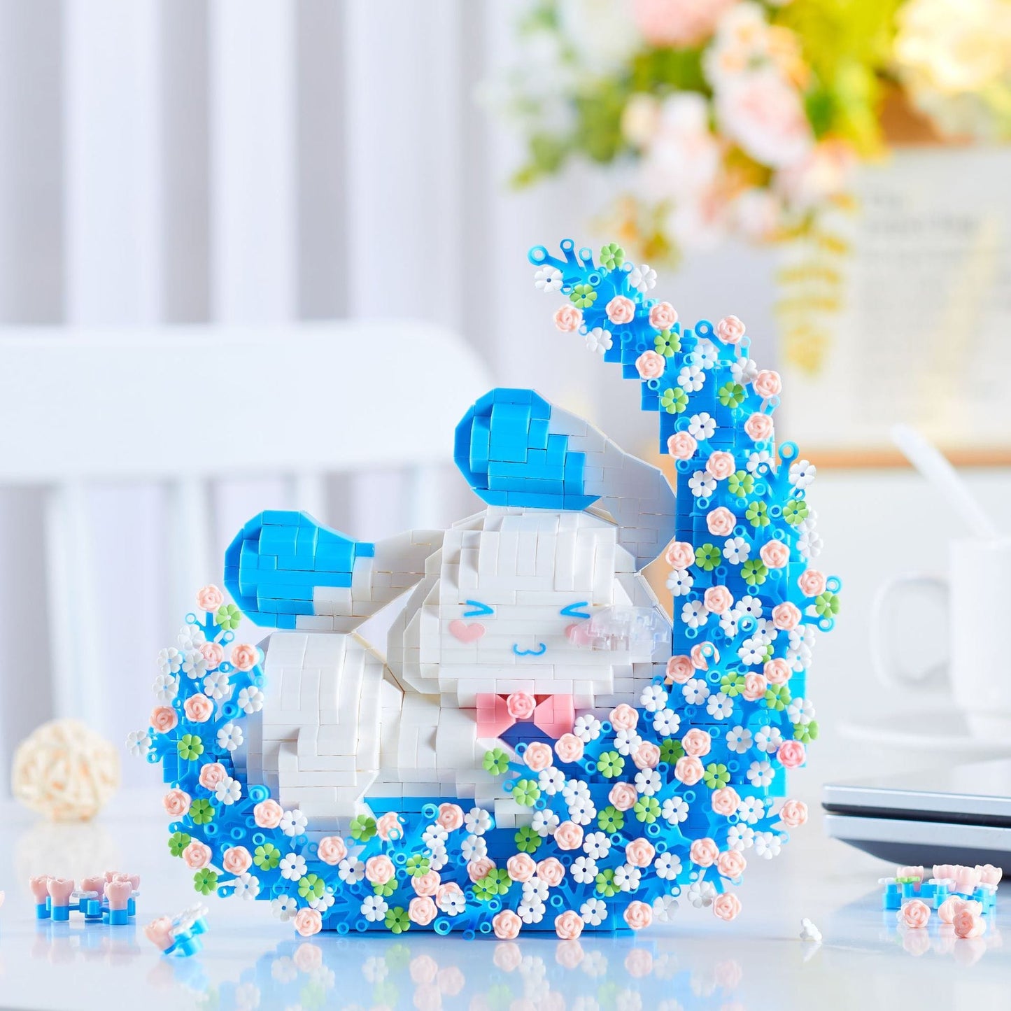 Cute LEGO Compatible Cinna Floral Moon Building Bricks