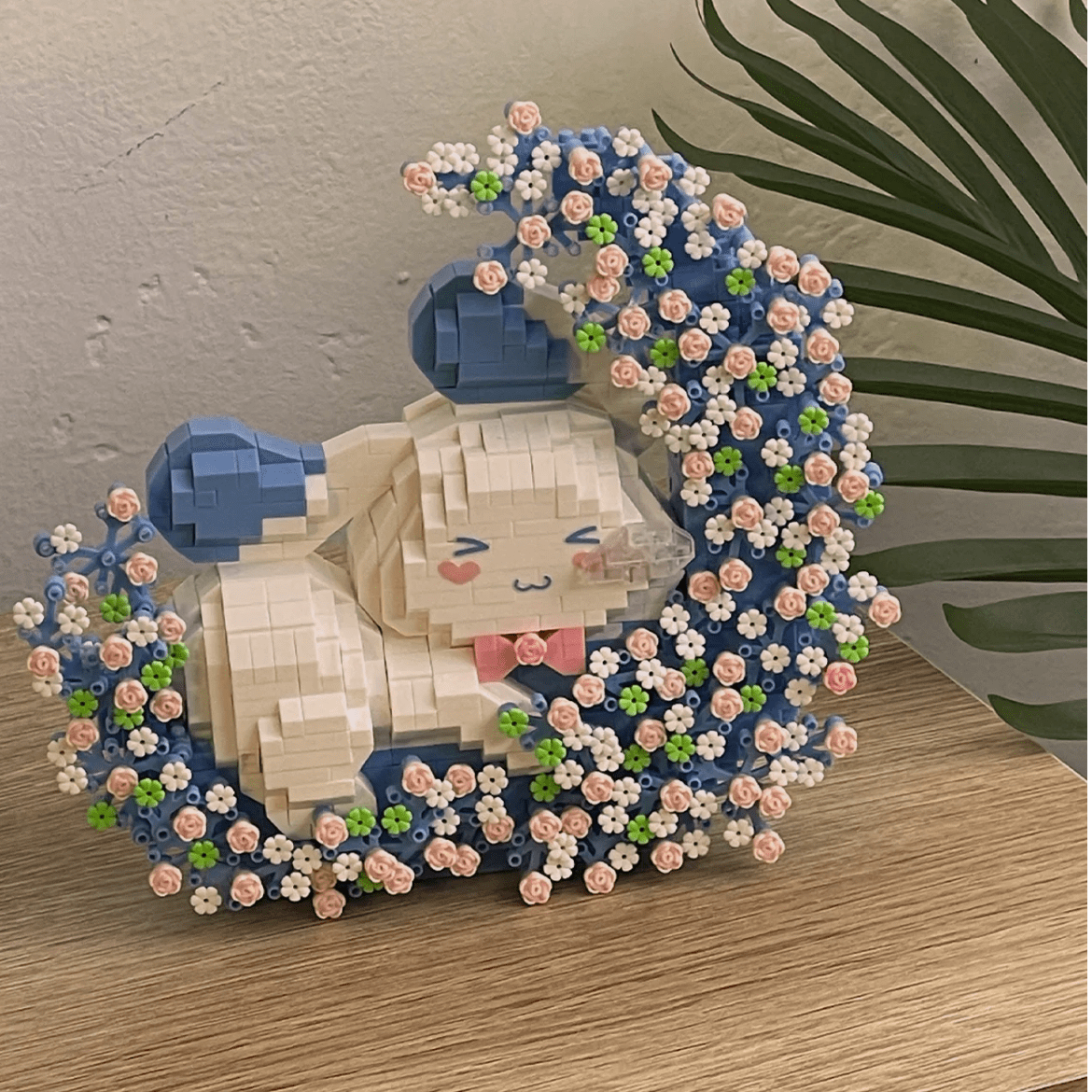 Cute LEGO Compatible Cinna Floral Moon Building Bricks