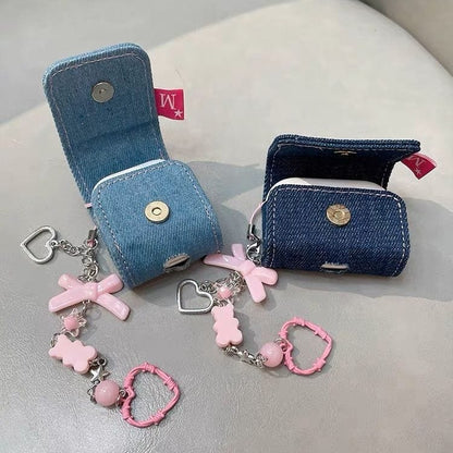 Étui pour écouteurs AirPods en denim avec joli cœur et accessoires