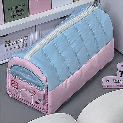 Sac de rangement brodé Kawaii House