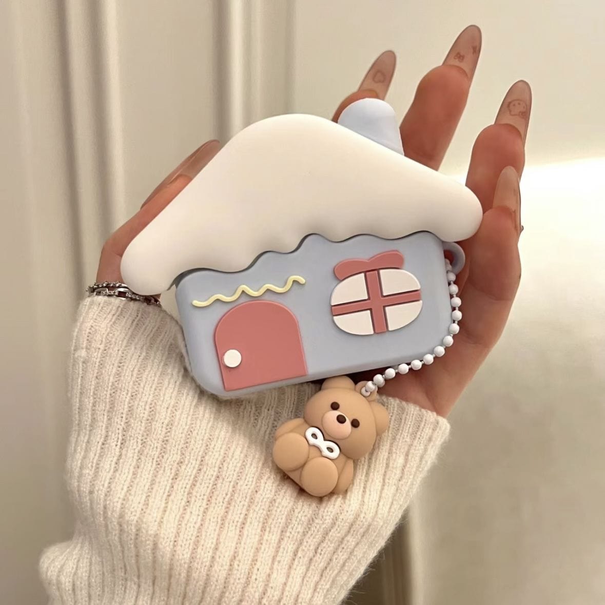 Étui pour AirPods en forme de maison d'ours mignon