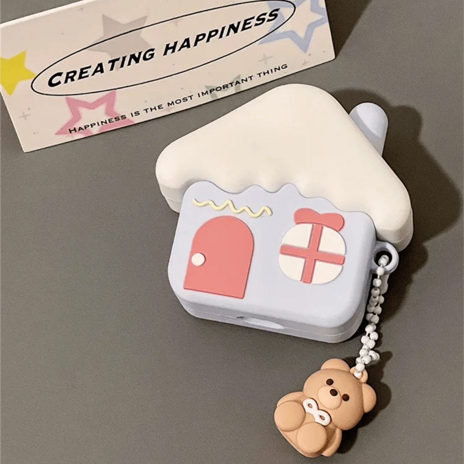 Étui pour AirPods en forme de maison d'ours mignon