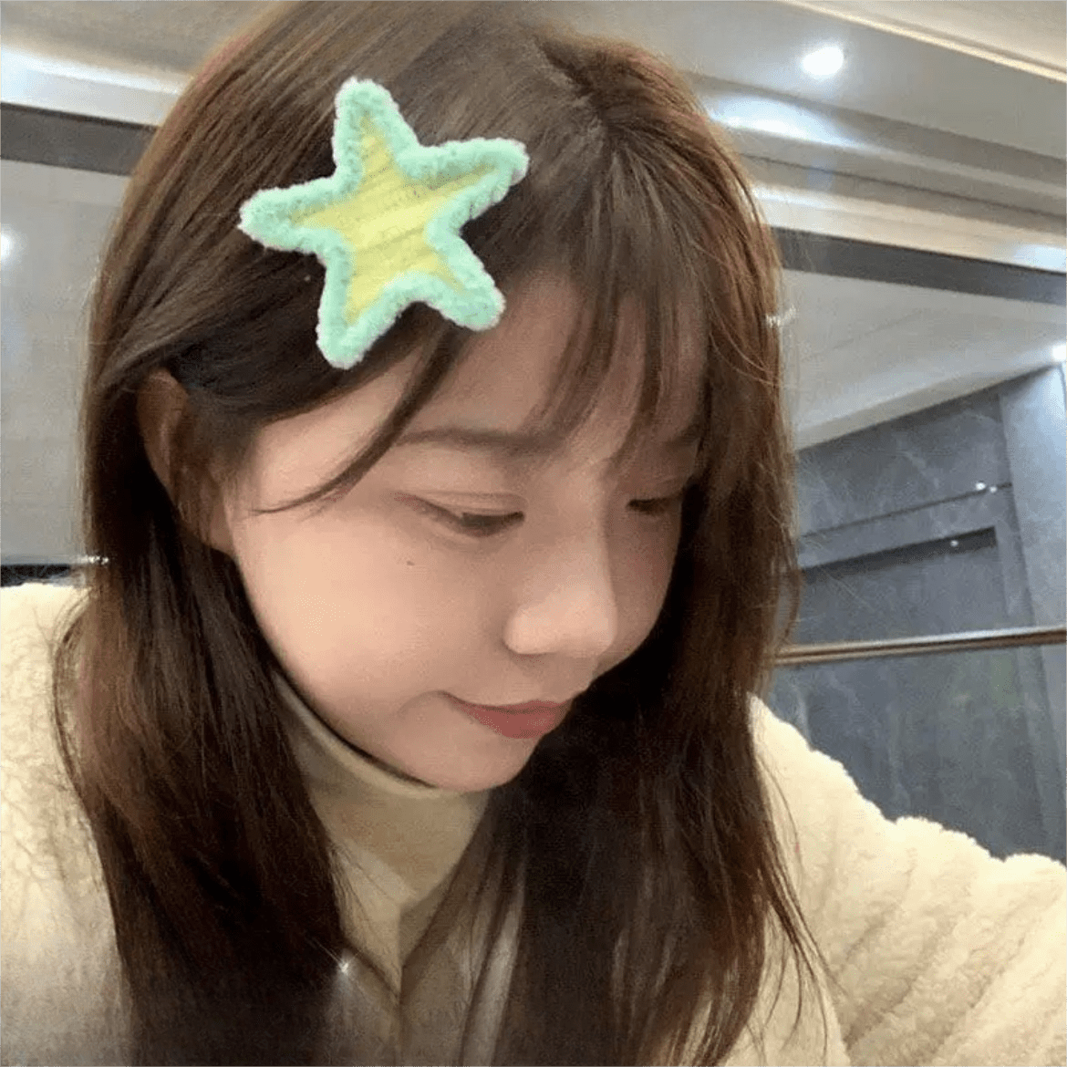 Y2K Plush Star Hair Clip