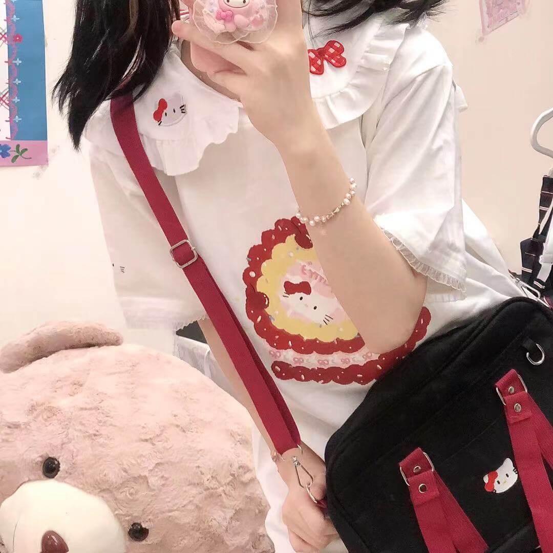 T-shirt Kawaii avec un gâteau pour chat