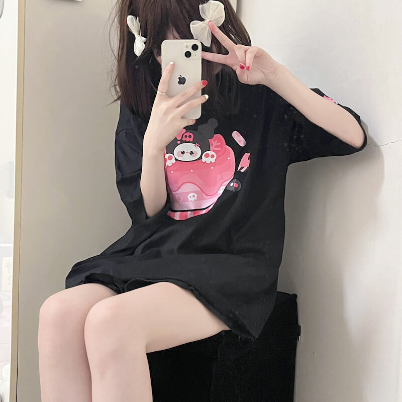 T-shirt mignon de Kuro