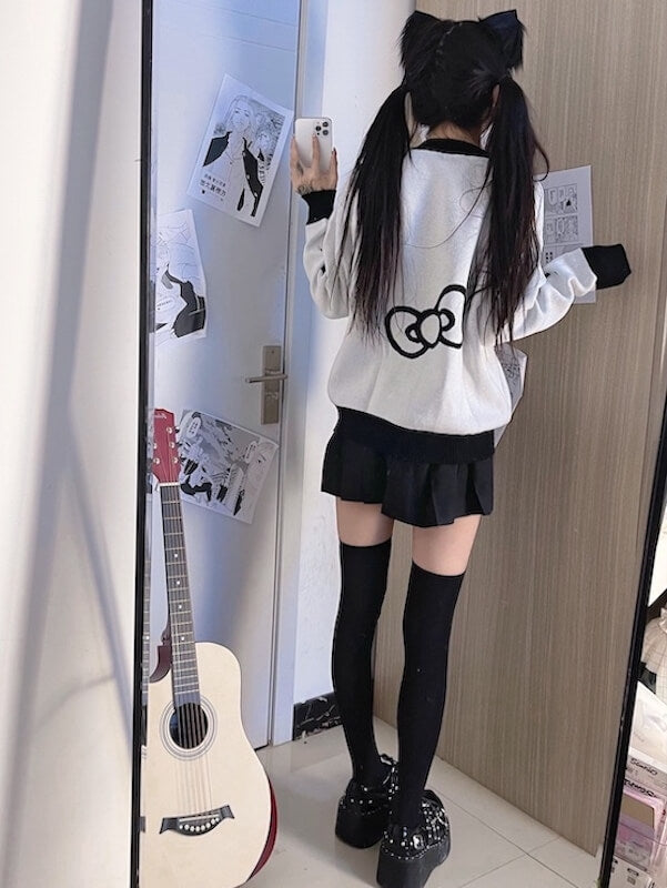 Y2K Butterfly Kuro Sweater