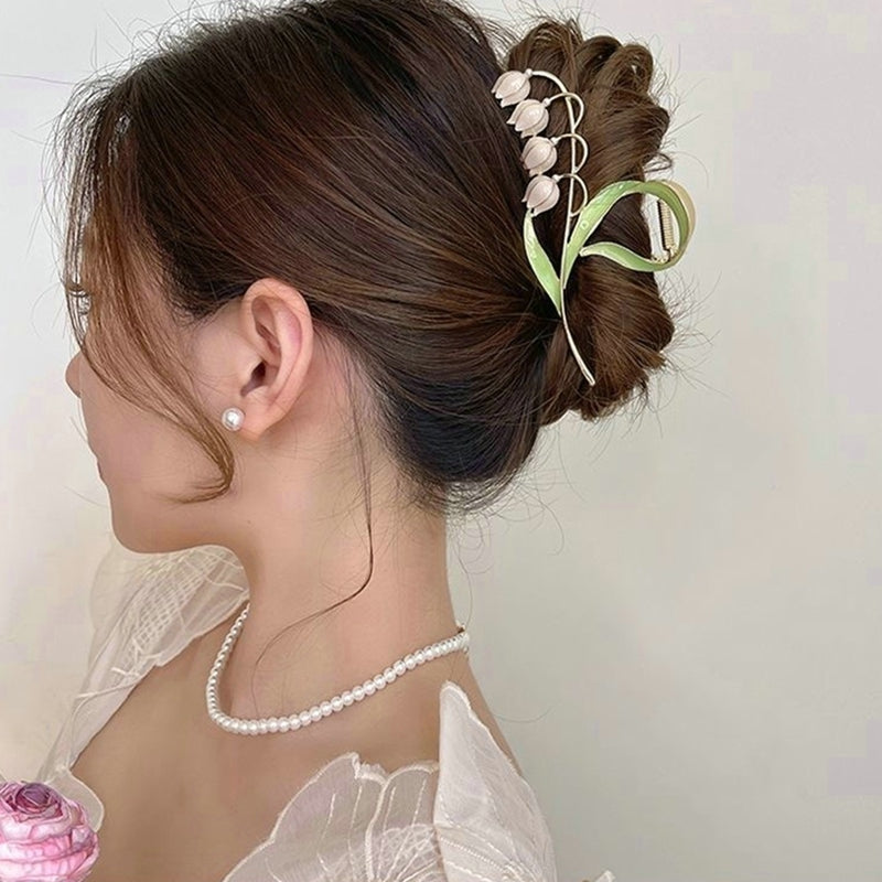 Dainty Floral Hair Claw Clip - claws, coquette, hair, hair accessories, hair claw Kawaii Babe
