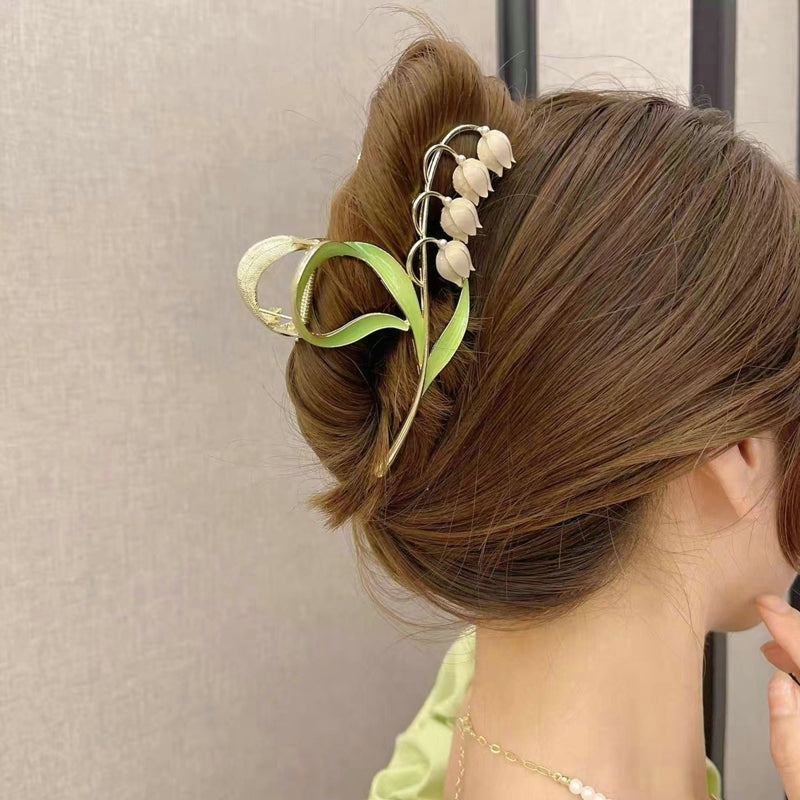 Dainty Floral Hair Claw Clip - claws, coquette, hair, hair accessories, hair claw Kawaii Babe